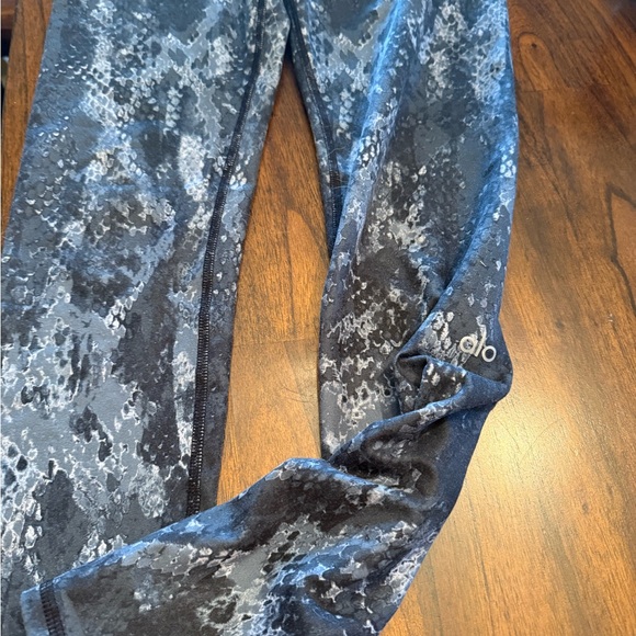 Alo python leggings - Picture 3 of 4